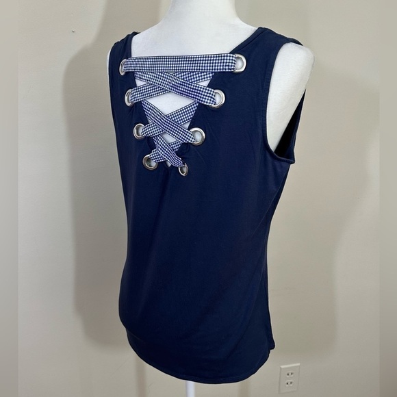 Neiman Marcus sz lg top in navy with a ribbon accent on the back - Picture 11 of 14